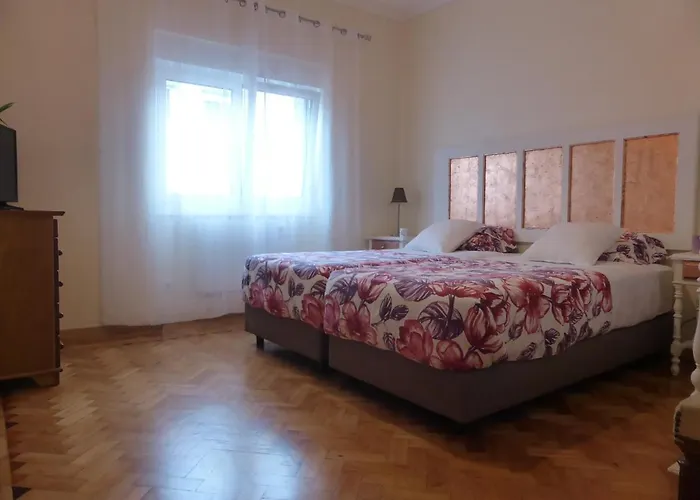 Bento Charming Apartment - Sixtyfive Boutique Home